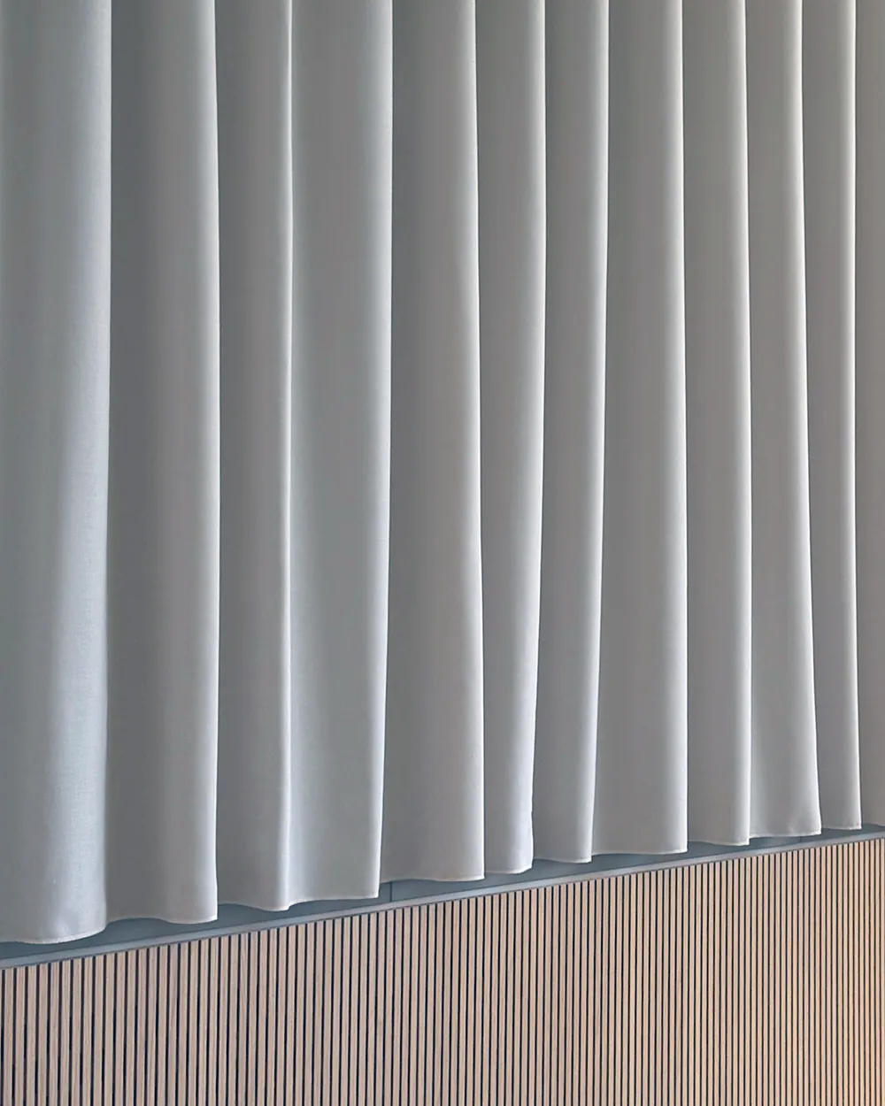 Detail Faltenbild — Onda-Gleiterschnur mit 80 mm Abstand
